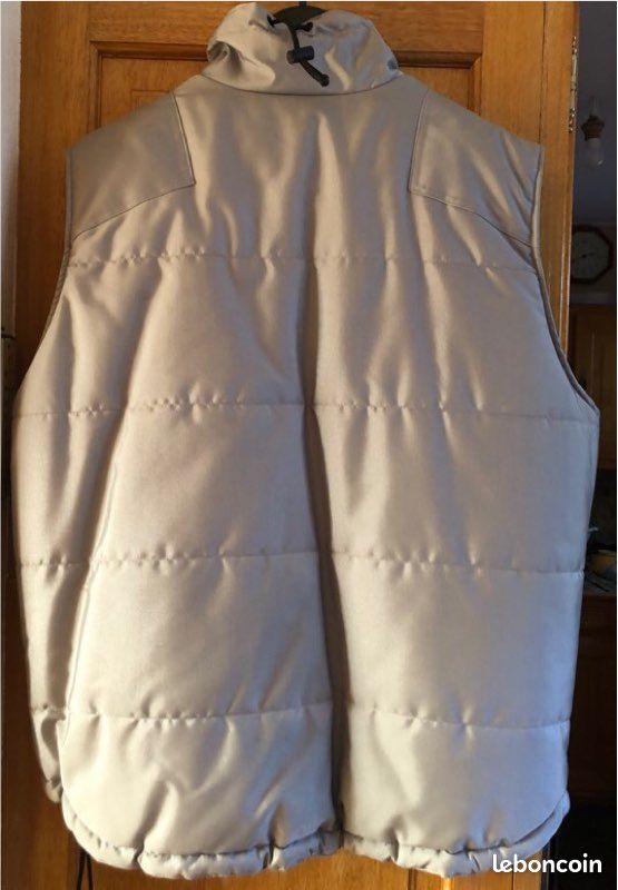 Doudoune sans manche neuve Celio taille L Vêtements