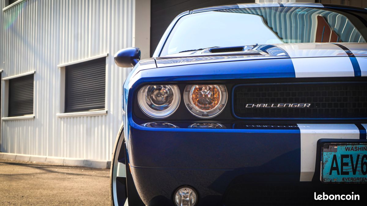 Dodge Challenger SRT8 392 6,4 mécanique – rare - Édition Limitée Canadienne n° 330/392 full origine (image 14)