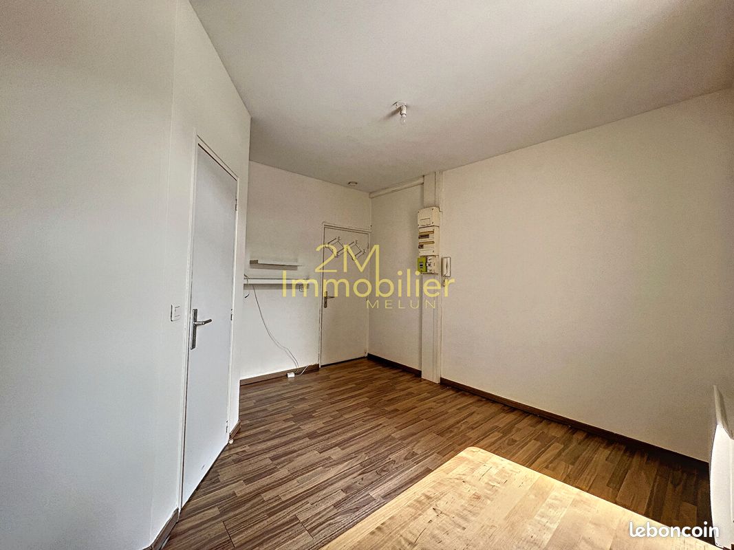 Appartement a louer melun - 1 pièce(s) - 17 m2 - Surfyn