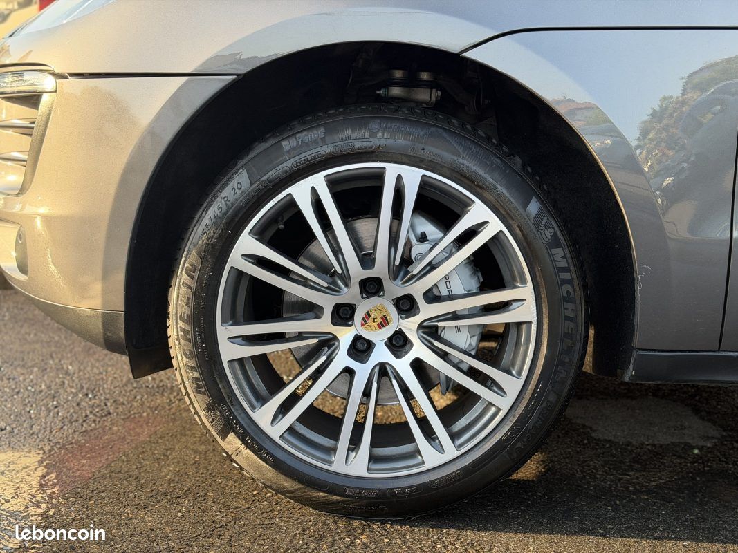 Porsche macan 3.0d 258 s 2015 (image 25)