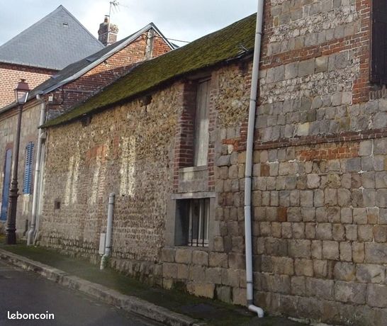Maison 2 pièces 111 m²