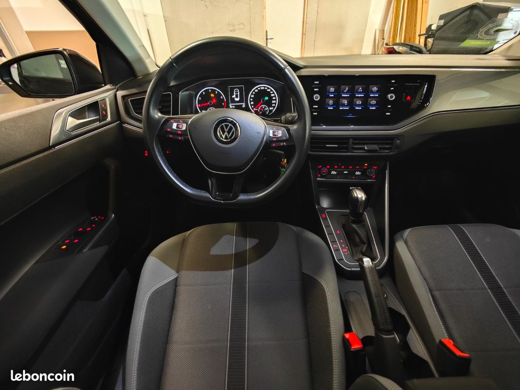 VOLKSWAGEN POLO 1.0 TSI 110 SS DSG7 Carat (image 17)