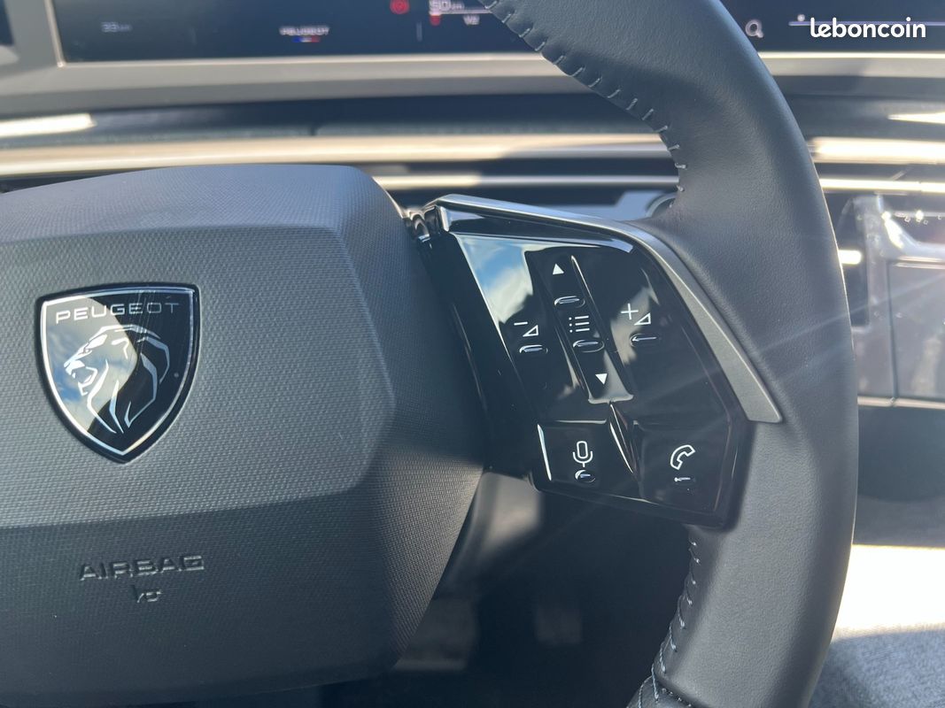 Peugeot 3008 1.2 hybrid 145 e-dcs6 allure (image 19)