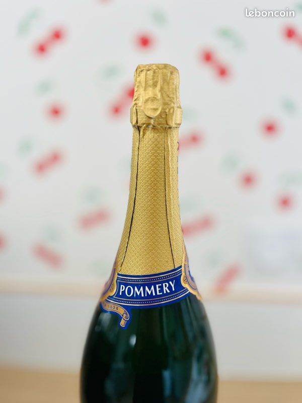 Jéroboam factice Champagne Pommery “Brut Royal” 3L – Pièce de décoration luxe mariage événementiel (image 6)