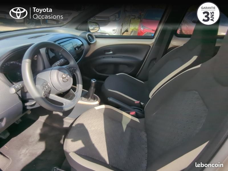 Toyota Aygo X 1.0 VVT-i 72ch Air Design MY24 (image 11)