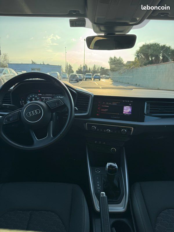Audi A1 SPORTBACK 35tsfi 150ch S Tronic ADVANCED 2 (image 3)