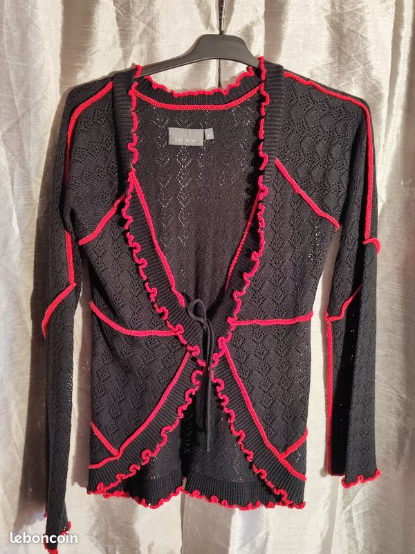 Gilet noir et rouge T38/40 (image 1)