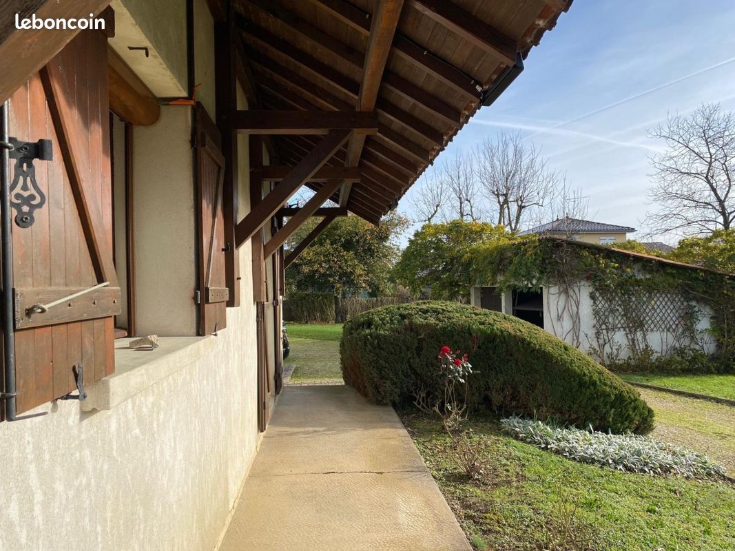 Maison 3 pièces 90 m² · à Attignat · 90 m² · 199 000 €