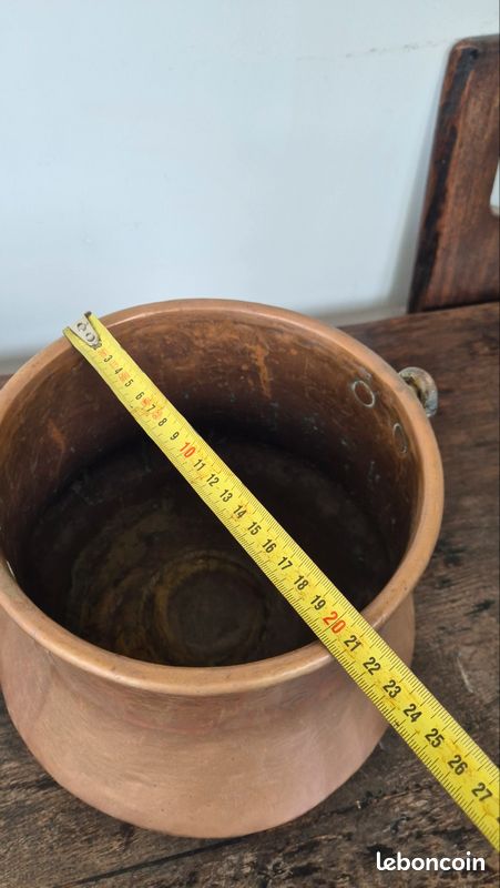 Ancien chaudron en cuivre martelé – marmite vintage (image 3)