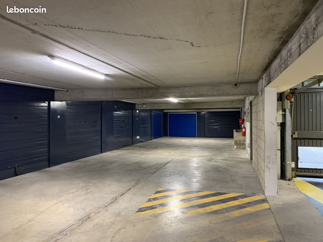 Box de garage de 15m2 · à Reims · 23 780 €