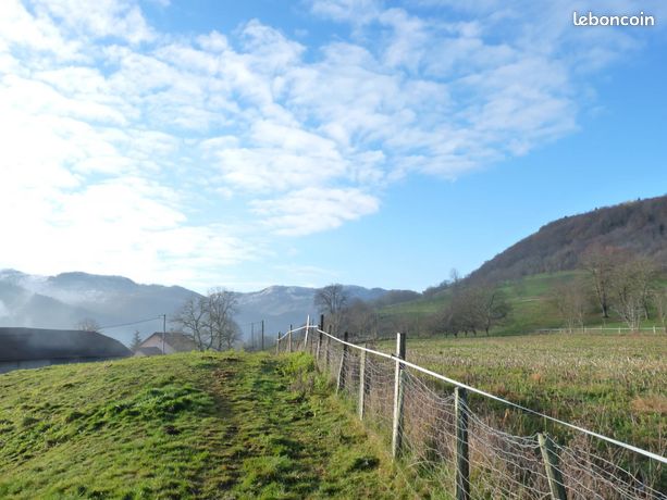 Terrain 909 m² Saint-Geoire-en-Valdaine