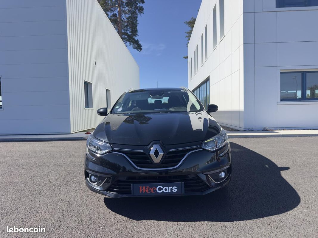 RENAULT MEGANE Mégane Estate 1.3 TCe - 140 - ESTATE BREAK Business PHASE 1 (image 2)