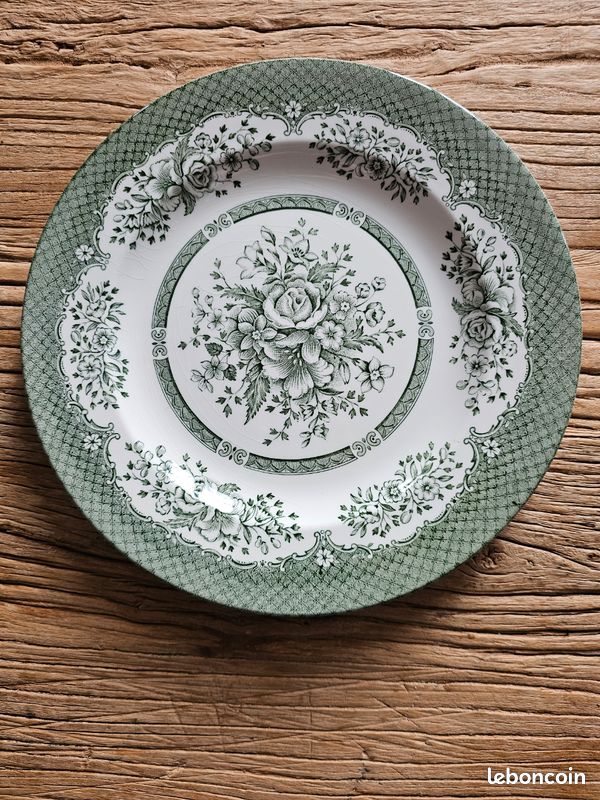 Plat vintage English Ironstone (image 1)
