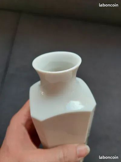 Superbe vase en porcelaine carré décor chinois tbe vintage 1980 (image 3)