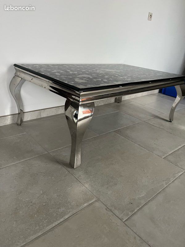 Table à manger et table basse (image 7)