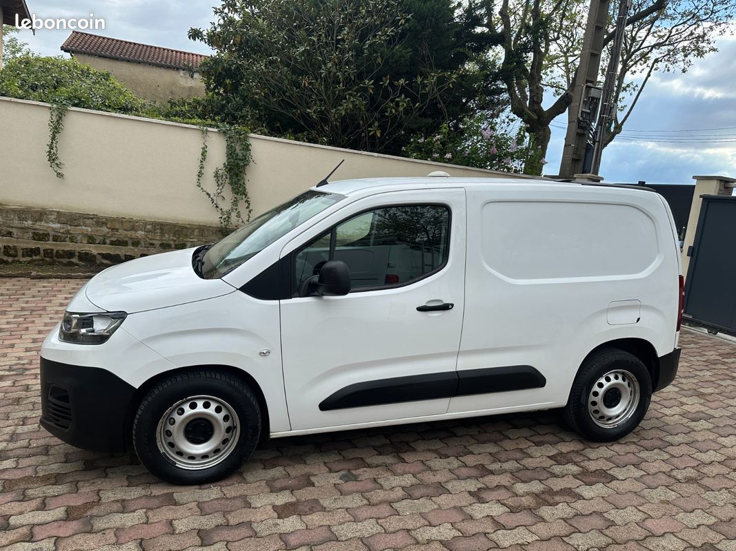 CITROEN BERLINGO Van M 1000kg 1.6 BlueHDi 100 ch 3 places (image 3)