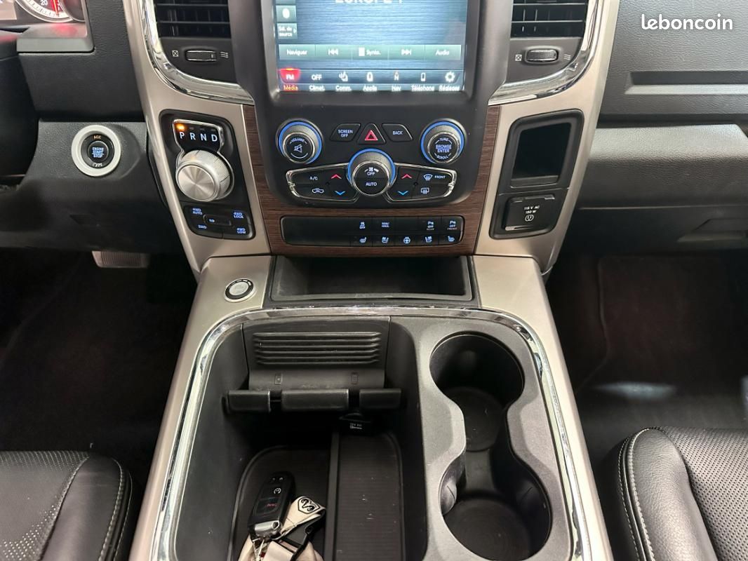 Dodge Ram LARAMI 1500 CrewCab V8 5.7 HEMI 400ch BVA8 GPL (image 18)