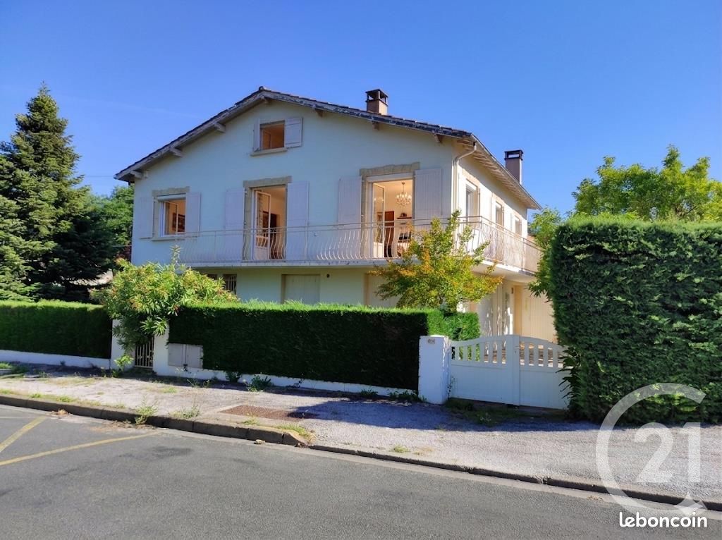 Maison 7 pièces 150 m² · à Castres · 150 m² · 178 000 €