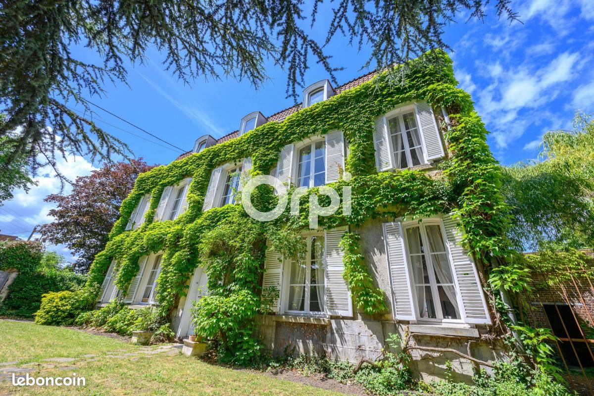 Maison 7 pièces 350 m² · à Béthune · 350 m² · 895 000 €