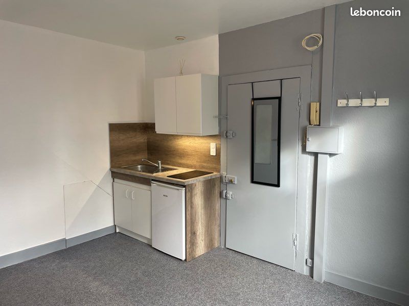 Appartement 1 pièce 16 m² · à Reims · 16 m² · 460 €