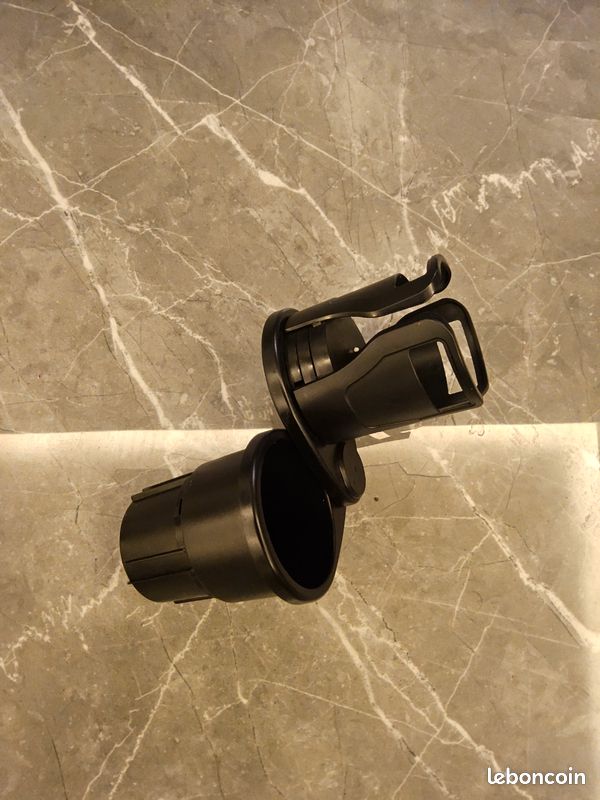 Le noir Porte-gobelet universel pour voiture, porte-bouteille de