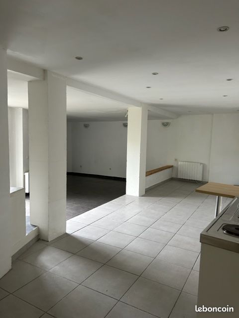 Appartement 4 pièces 76 m² · à Laon · 76 m² · 470 €/mois