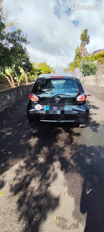 Toyota aygo 1.0 (image 2)