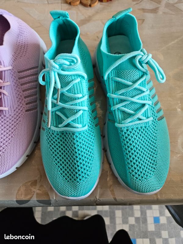 Lot de paires de basket à enfiler de la marque shein Chaussures