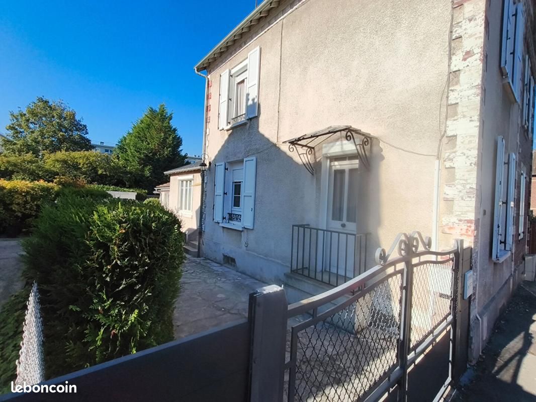 Maison 5 pièces 89 m² · à Compiègne · 89 m² · 190 000 €