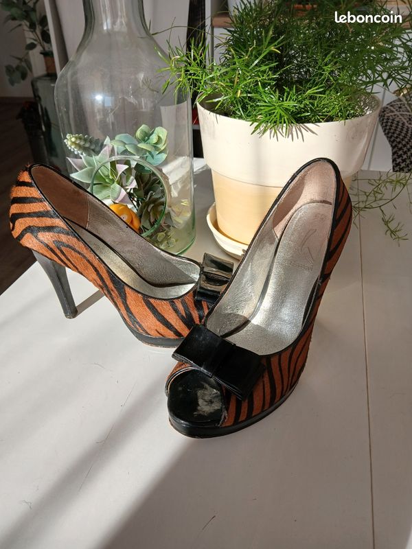 Escarpins LAMODIE En Cuir Coloré Feu Et Jaune - Taille 36, Occasion Parfait état, Talons Plateforme