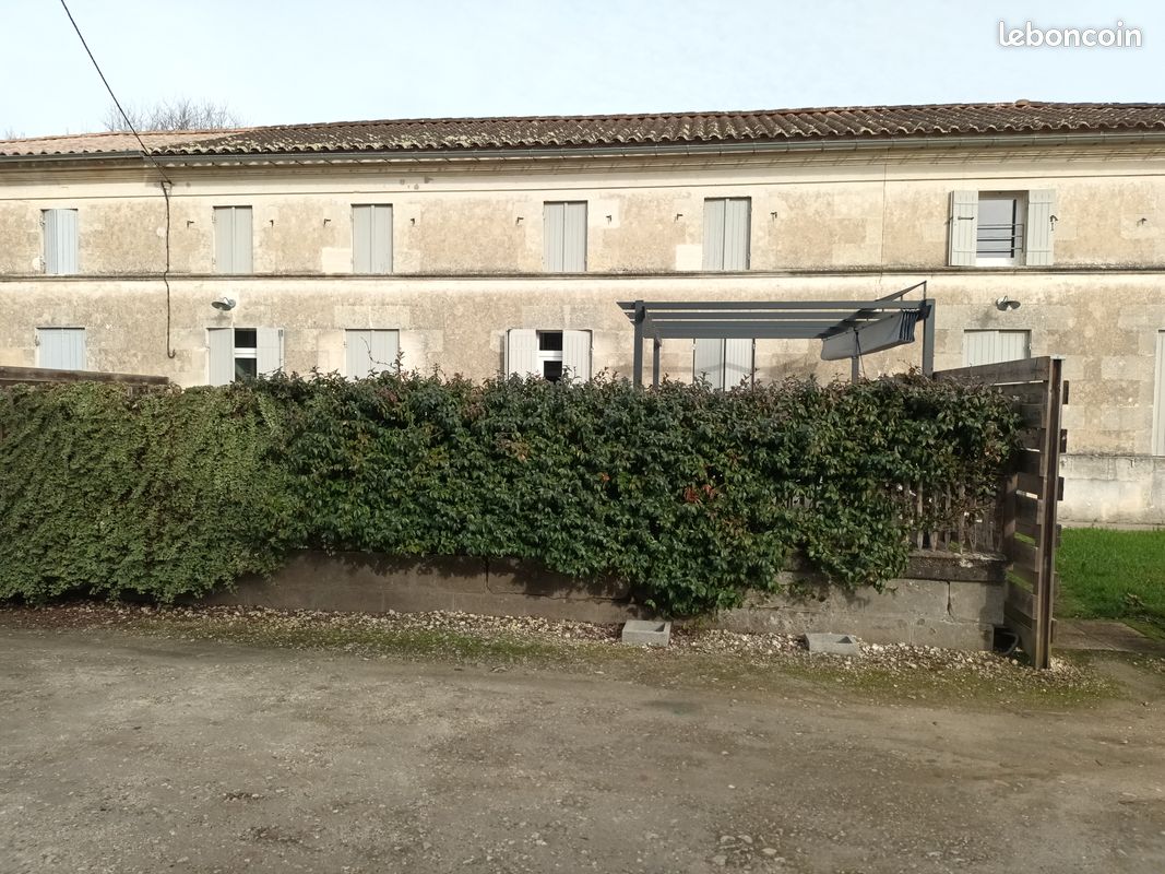 Maison 4 pièces 105 m² · à Générac · 105 m² · 840 €