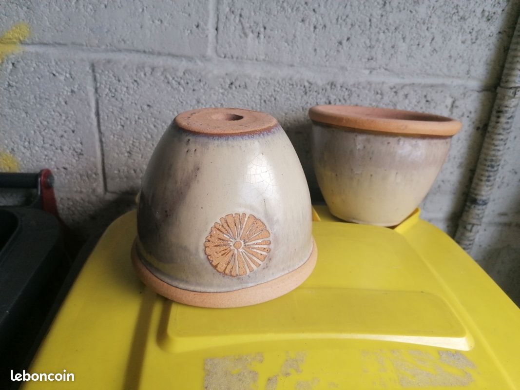 Un cache pot céramique (image 2)