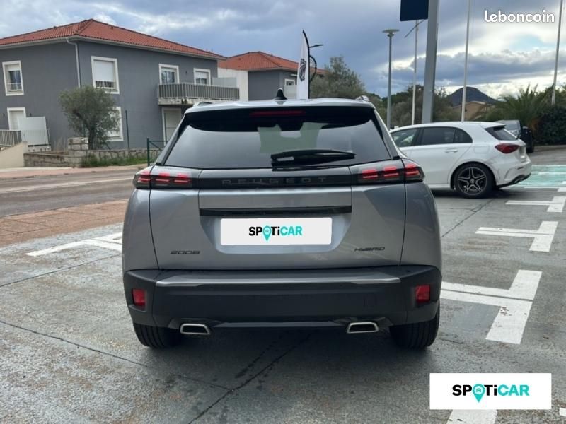 Peugeot 2008 1.2 Hybrid 145ch Allure e-DCS6 (image 5)