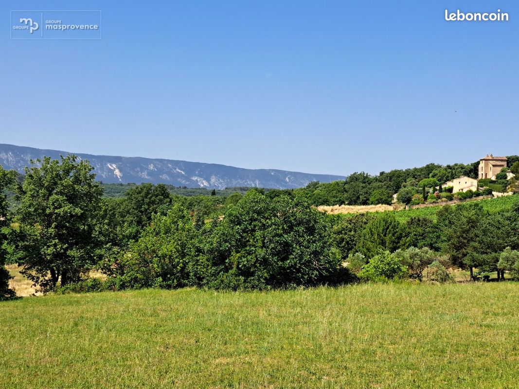 Terrain 1400 m² · à Goult · 375 000 €