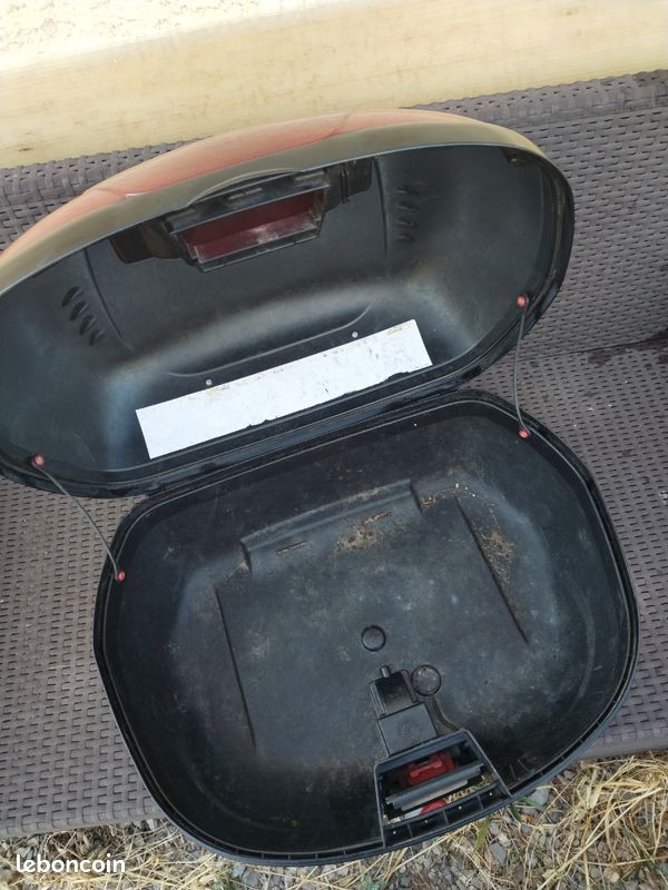 Top case 46 litres givi simply (image 2)