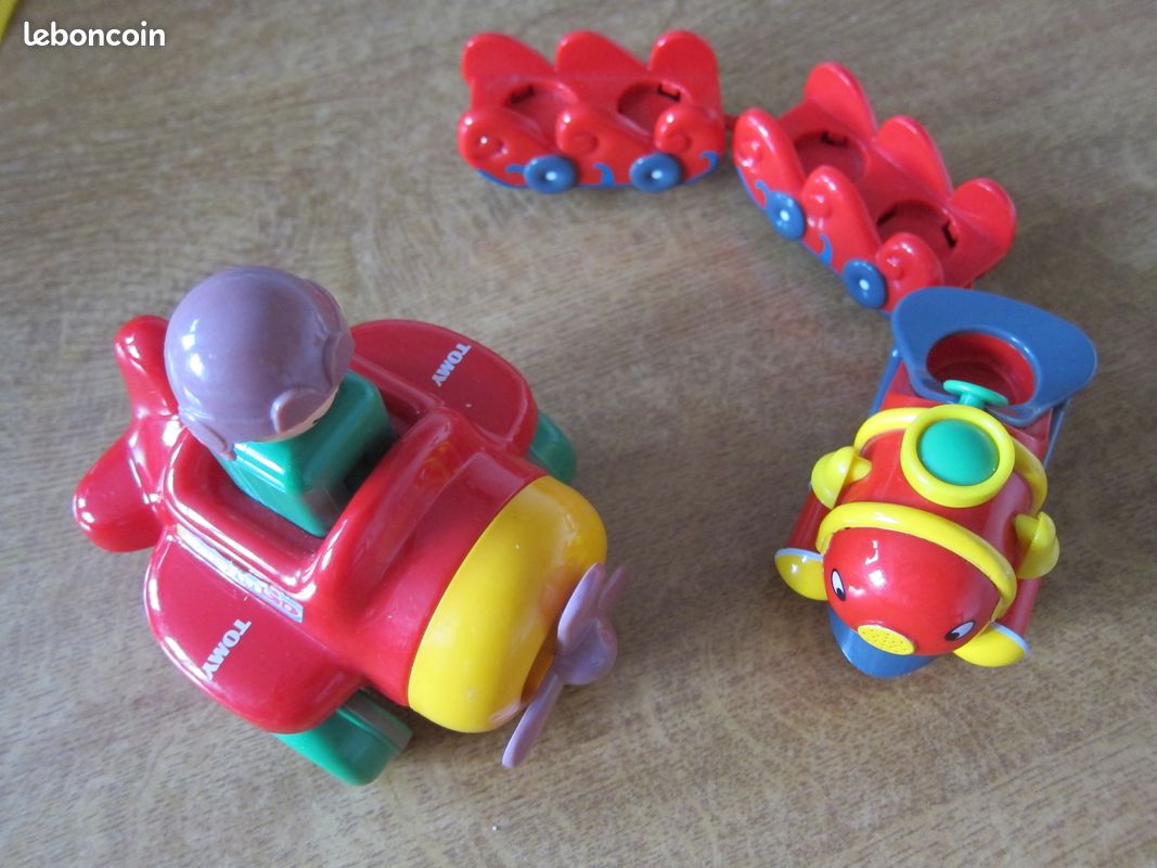 Véhicules Pousse et Roule - 3 modèles assortis | Tomy