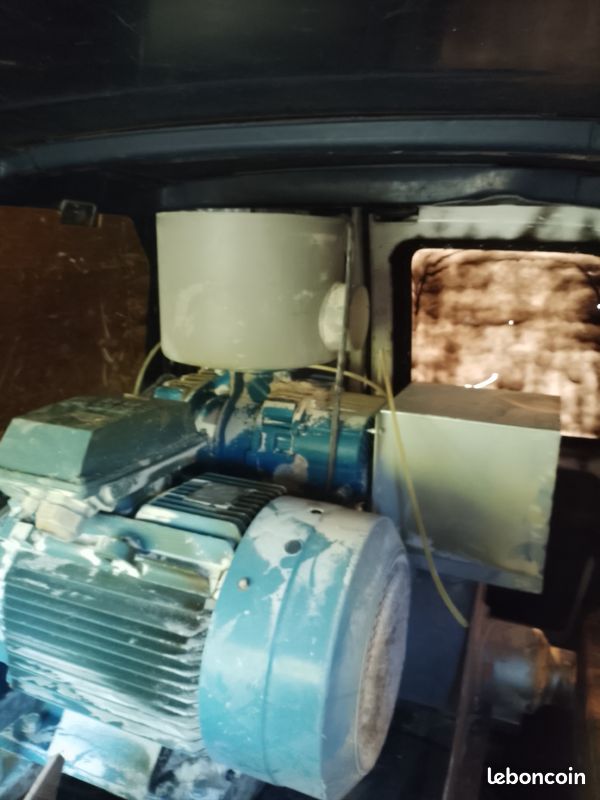 Surpresseur d usine (image 1)