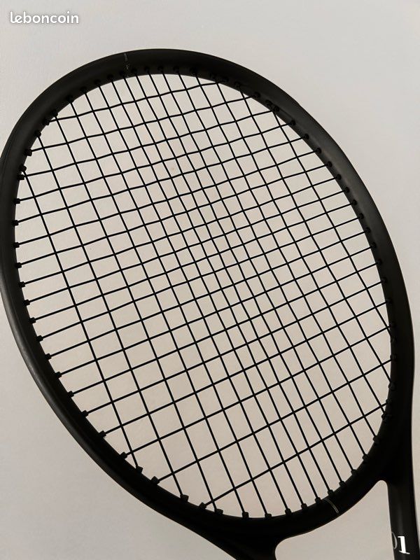 Wilson Clash 100 Pro V3 Raquette de tennis sans cordes pour adulte Taille de la poignée 9,5 cm