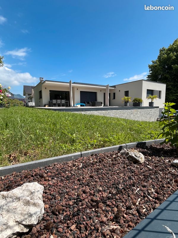 Maison 7 pièces 190 m² · à Le Bourget-du-Lac · 190 m² · 1 080 000 €