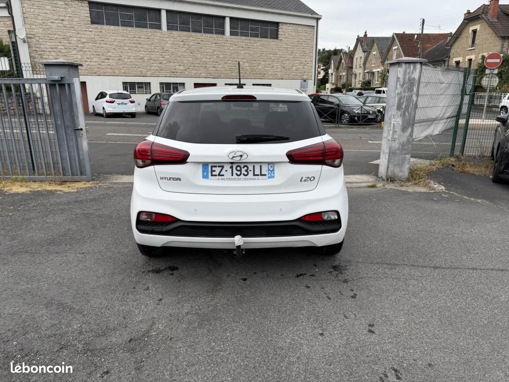 HYUNDAI I20 1.2i - 84 Intuitive clim + camera AR (image 4)