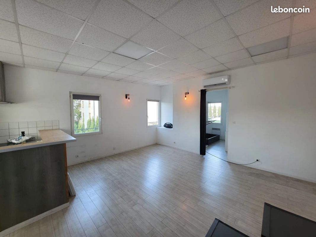 Appartement 2 pièces 43 m² · à Venelles · 43 m² · 740 €/mois
