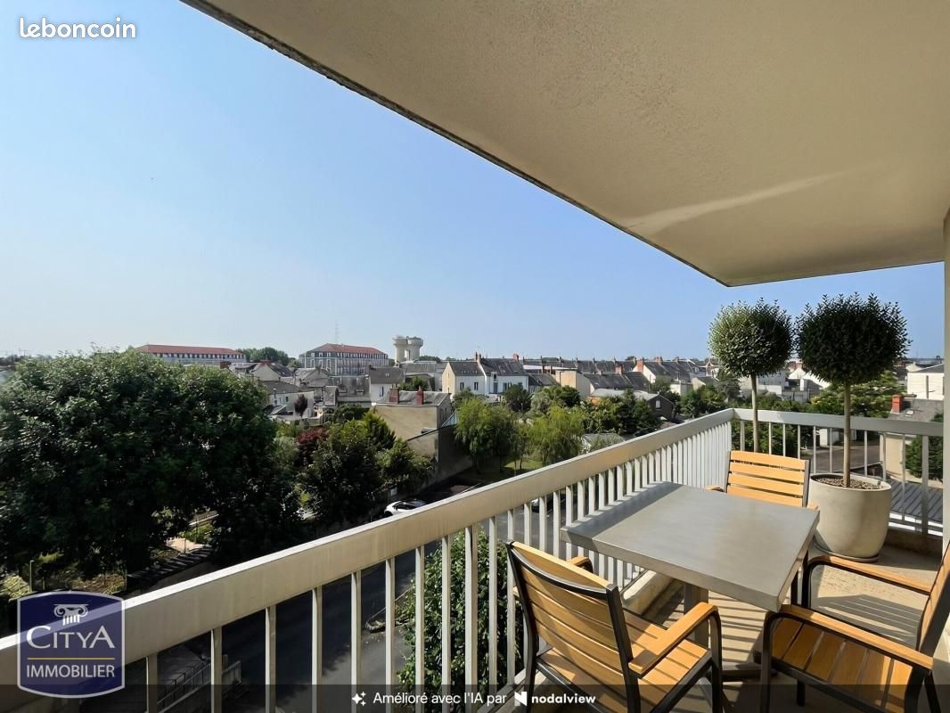 Appartement 3 pièces 83 m² · à Châteauroux · 83 m² · 110 000 €