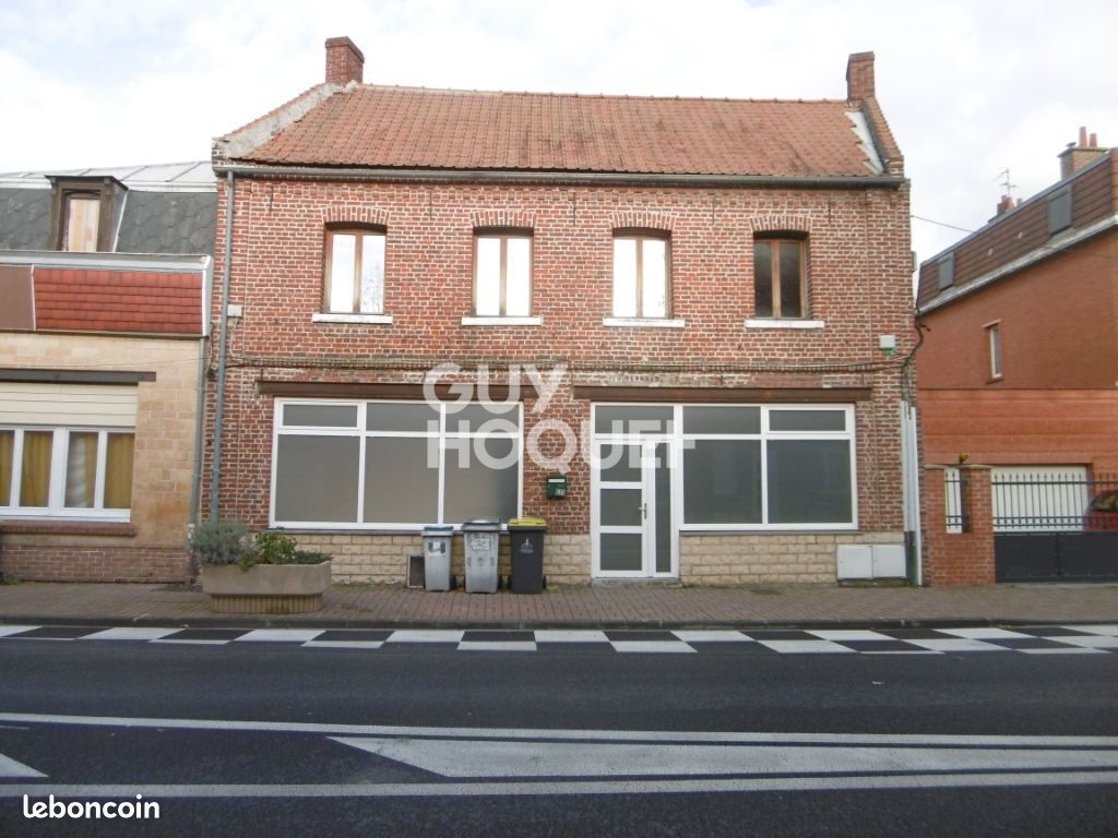 Maison 6 pièces 186 m² · à Sin-le-Noble · 186 m² · 186 600 €