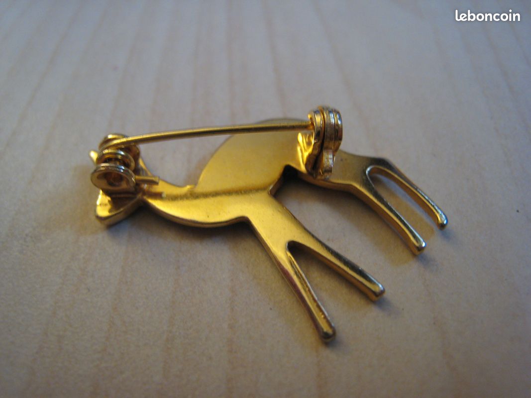 Broche Vintage Caniche Noir Métal Doré Et émail Occasion