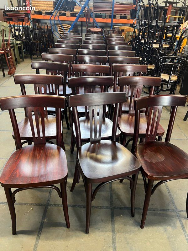 Chaises bistrot ( X 700 ) (image 1)