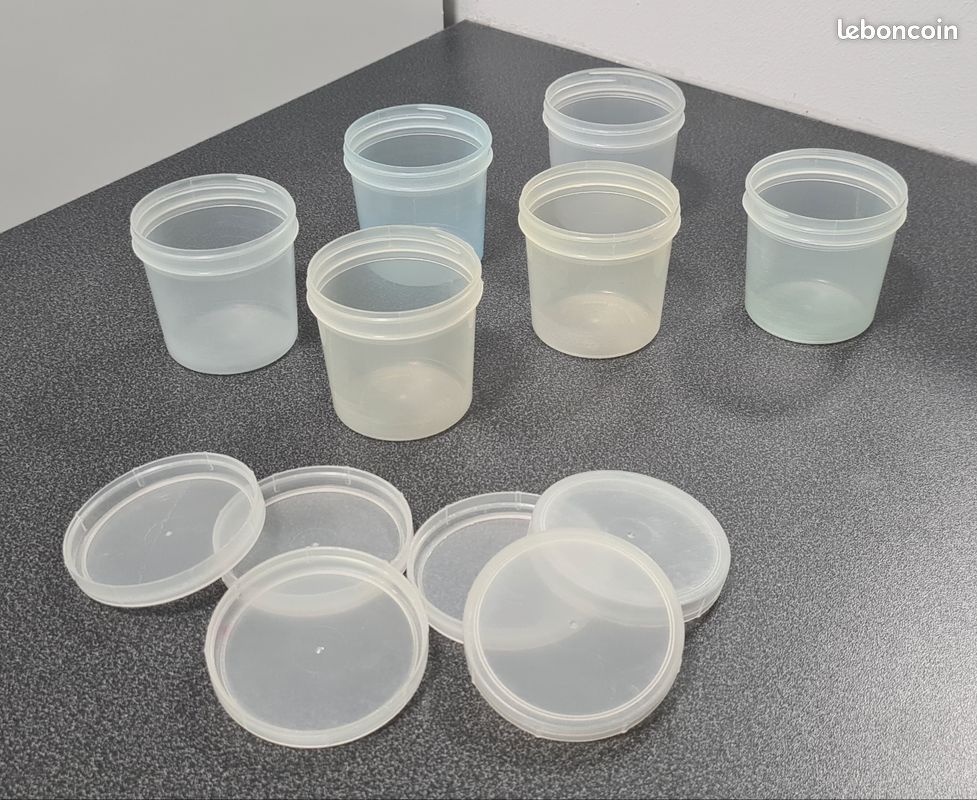 Lot de 6 pots pour peintures avec socle (image 1)