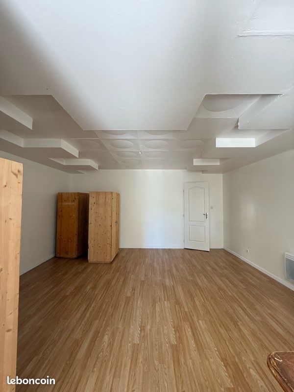Appartement 2 pièces 55 m² · à Roanne · 55 m² · 330 €/mois
