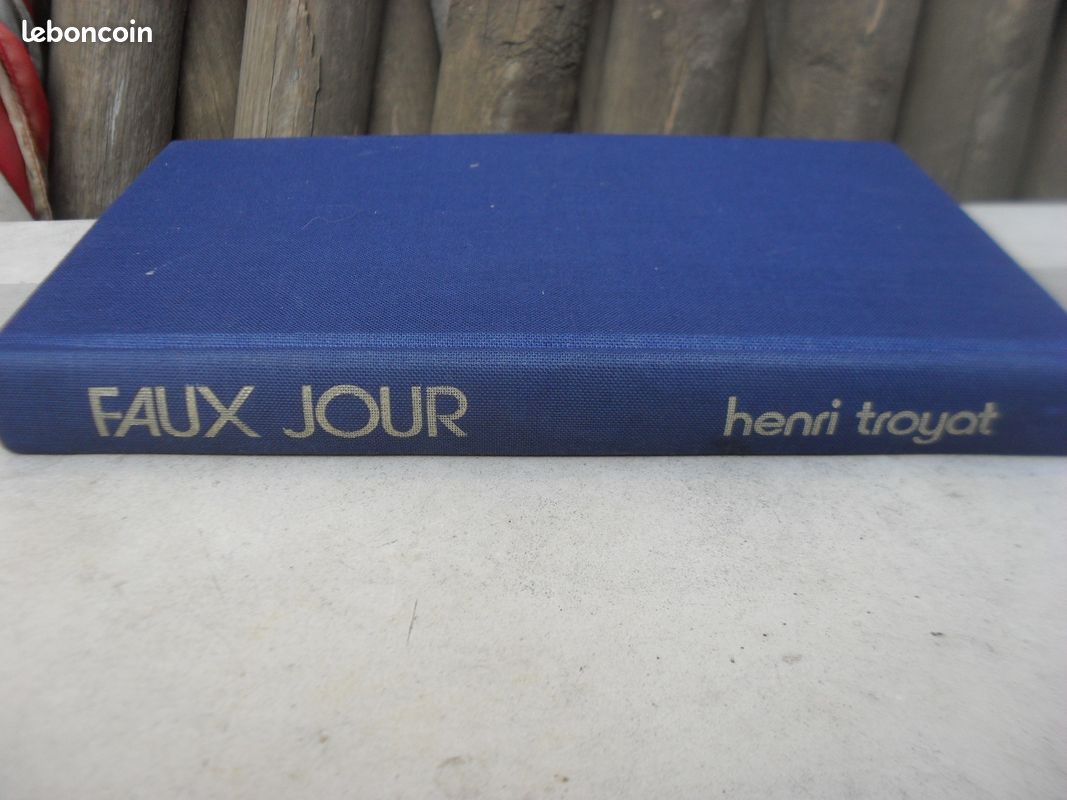 Faux jour (image 1)