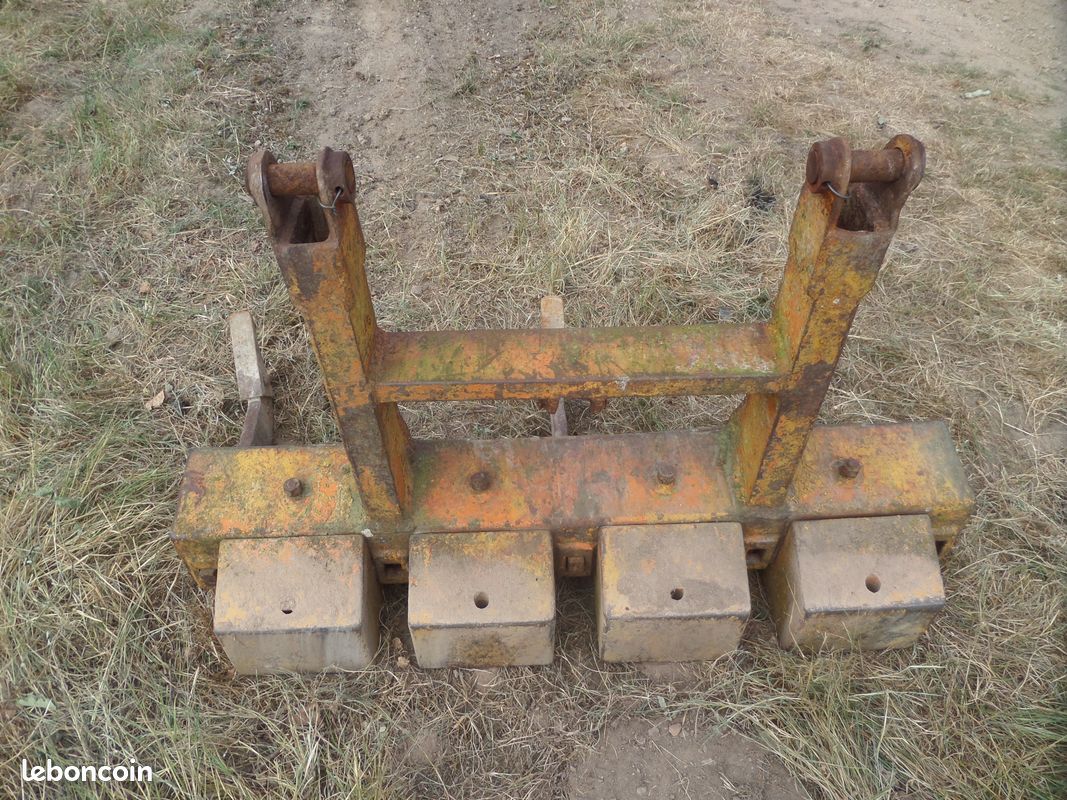 Ripper bulldozer (image 1)