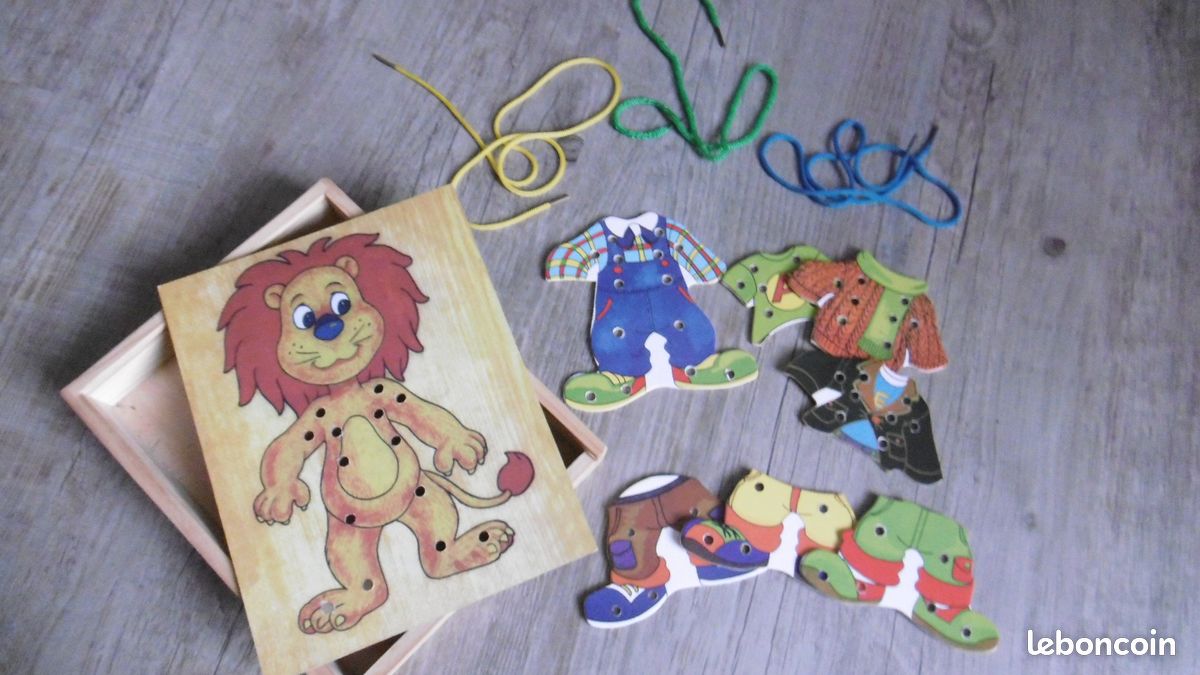 Jeu à lacer petit lion (image 1)